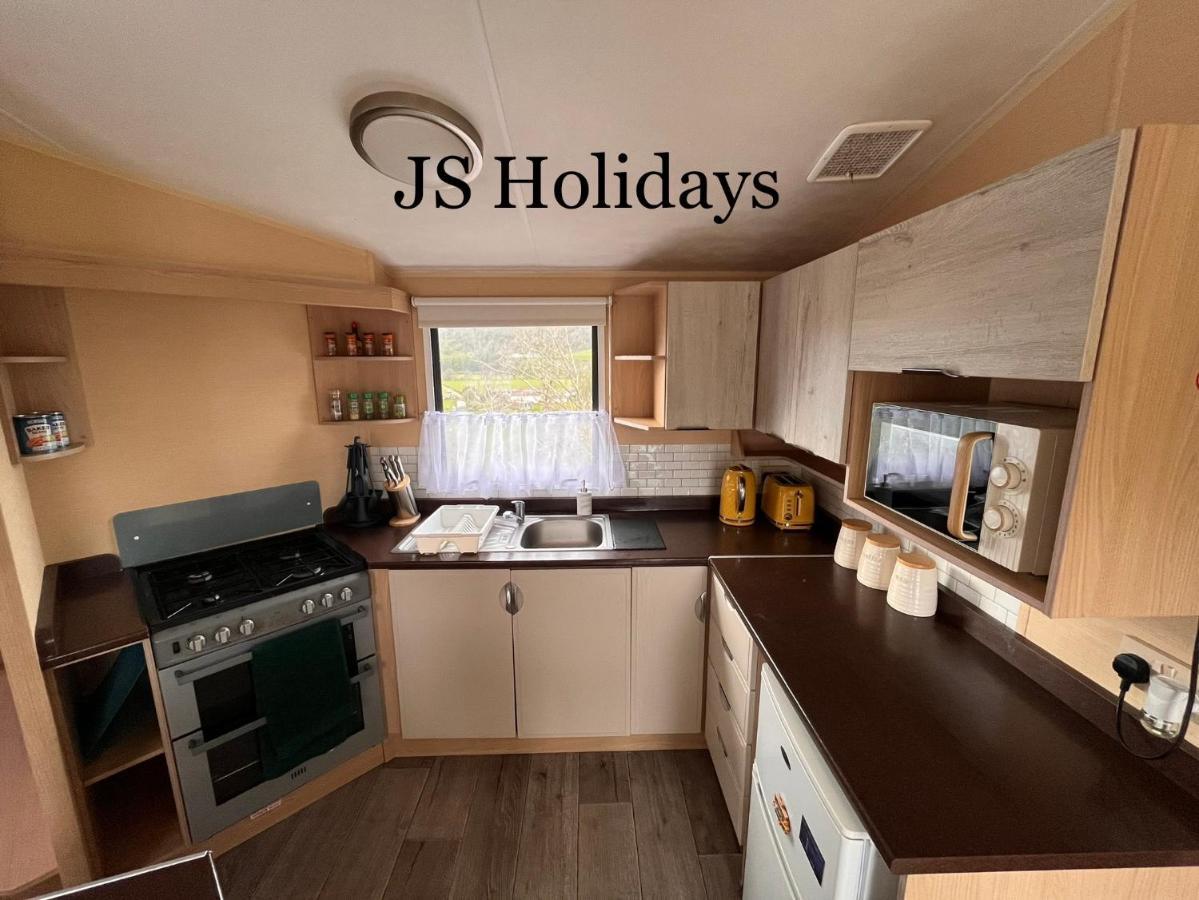 Ballantrae Js Holidays The Westmorland Lagganhouse 아파트 외부 사진